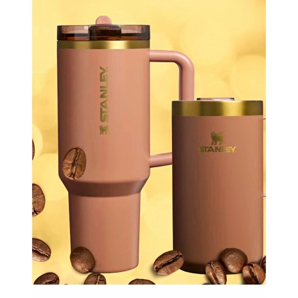 Stanley Quencher H2.0 FlowState 40oz Tumbler w/ Handle Lid Straw Fall Mocha 2025